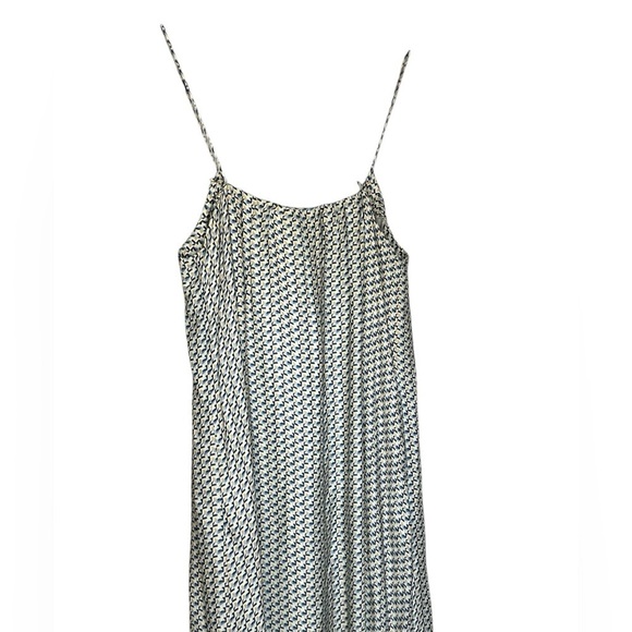 VINCE MAXI 100% SILK DRESS STAR PRINT BORDER CHARCOAL SPAGHETTI STRAP SZ S - Picture 7 of 9